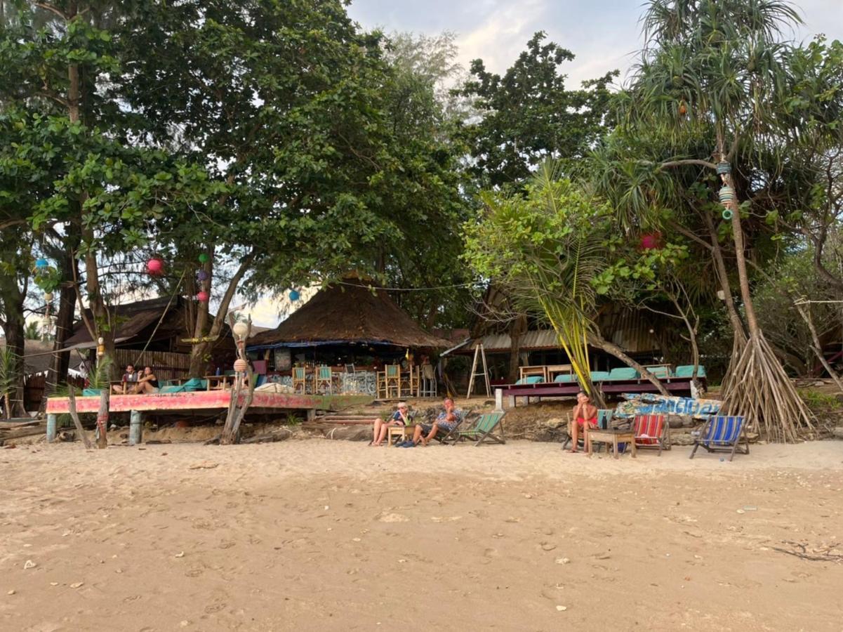 Hotel Sanctuary Lanta Ko Lanta Exterior foto
