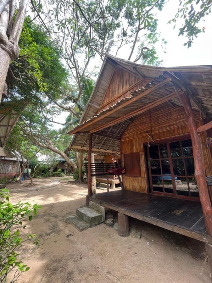 Hotel Sanctuary Lanta Ko Lanta Exterior foto